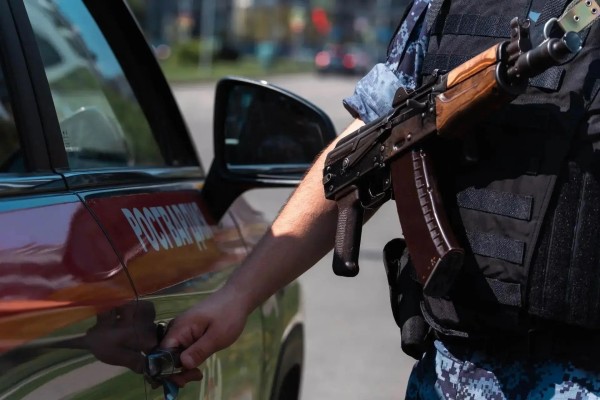 Столичные росгвардейцы задержали гражданина, объявленного в федеральный розыск за кражу