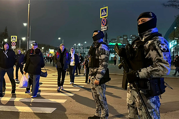  Росгвардия обеспечила правопорядок на футбольных матчах в Москве 